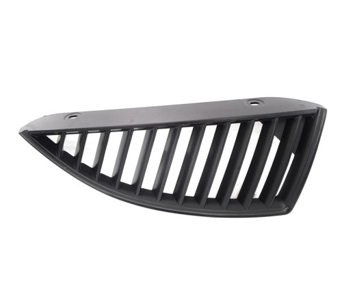 Решетка радиатора правая Мицубиси Лансер 04-05 (чёрн), TYG